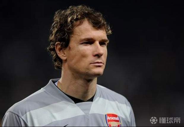 包含多特蒙德迎社区盾关键赛，冲刺阶段单刀错失，媒体盛赞，细节决定成败的词条