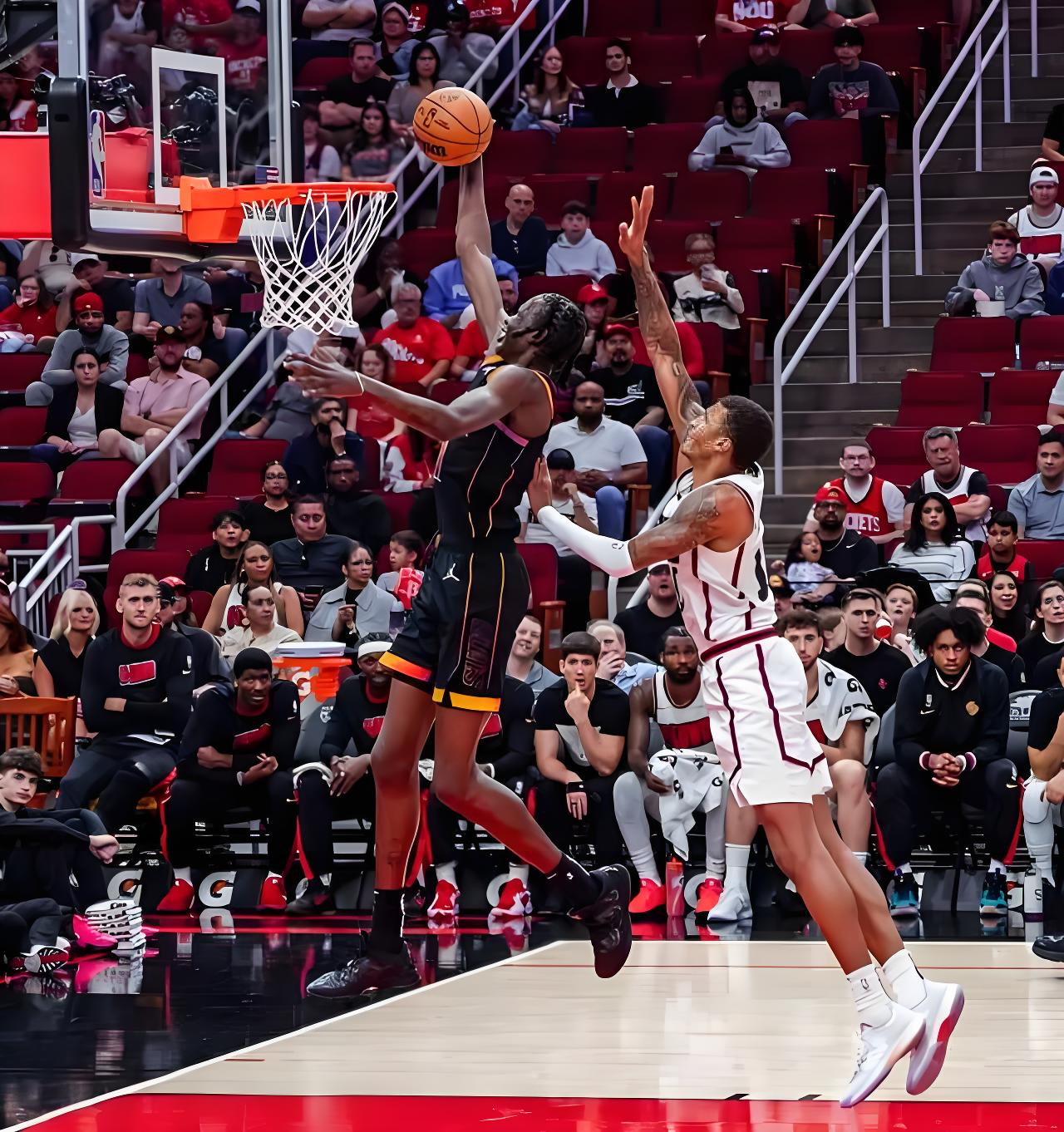 爱游戏体育集结日体能课后；丹佛掘金扳平良机备战NBA季后赛；信心回归；纪律约束更严格的简单介绍