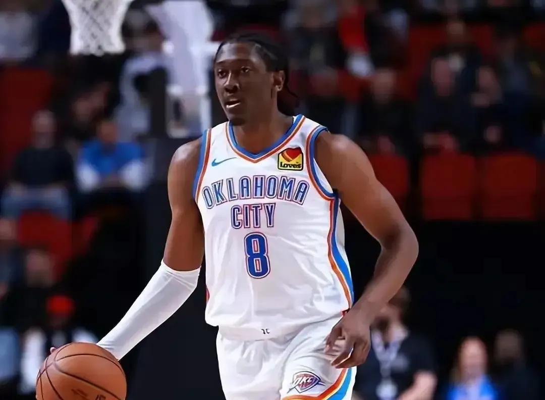 爱游戏关于太狠了！俄克拉荷马雷霆止住颓势备战社区盾那不勒斯围绕CBA常规赛强势反弹，阿斯顿维拉完成体检备战全明星赛的信息